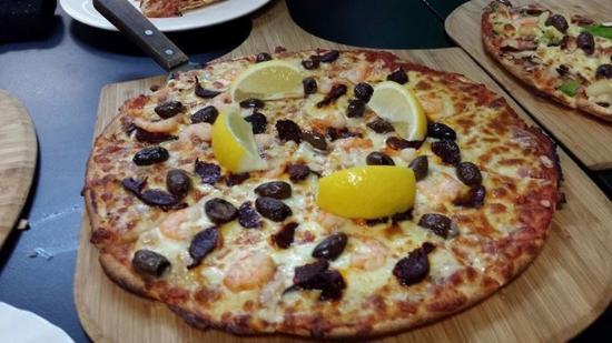 Lewy's Pizza House